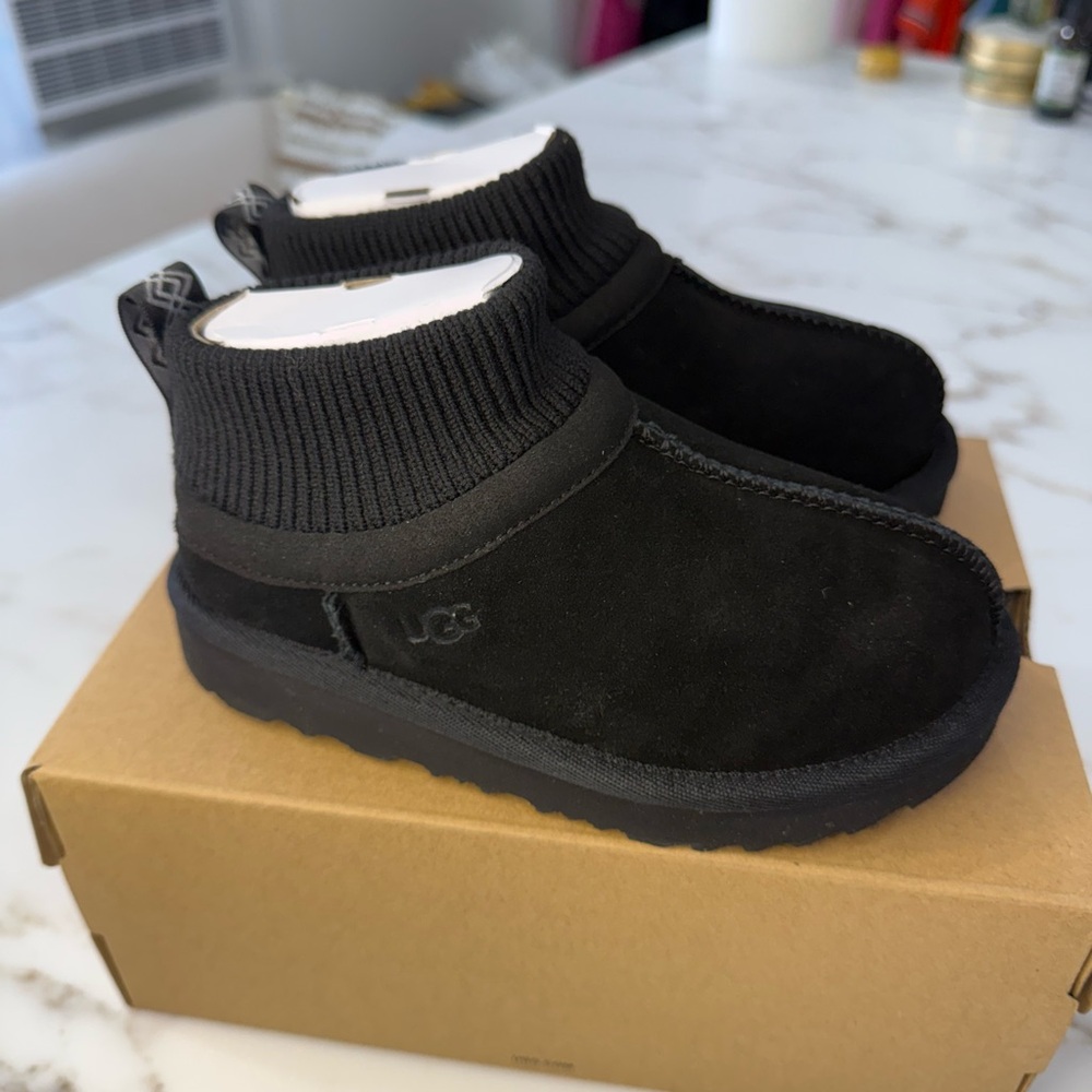 UGG Black Knit Cuff Booties